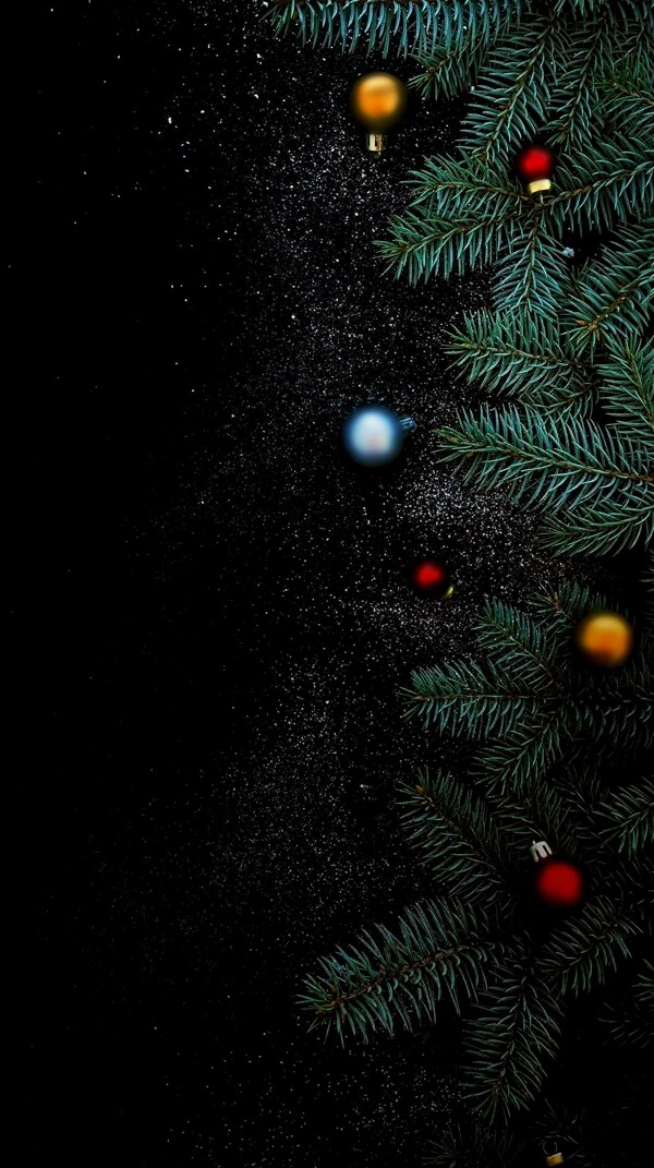 圣诞树彩球背景