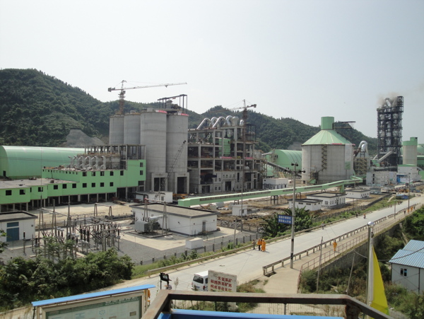 水泥建设场地及生产厂区