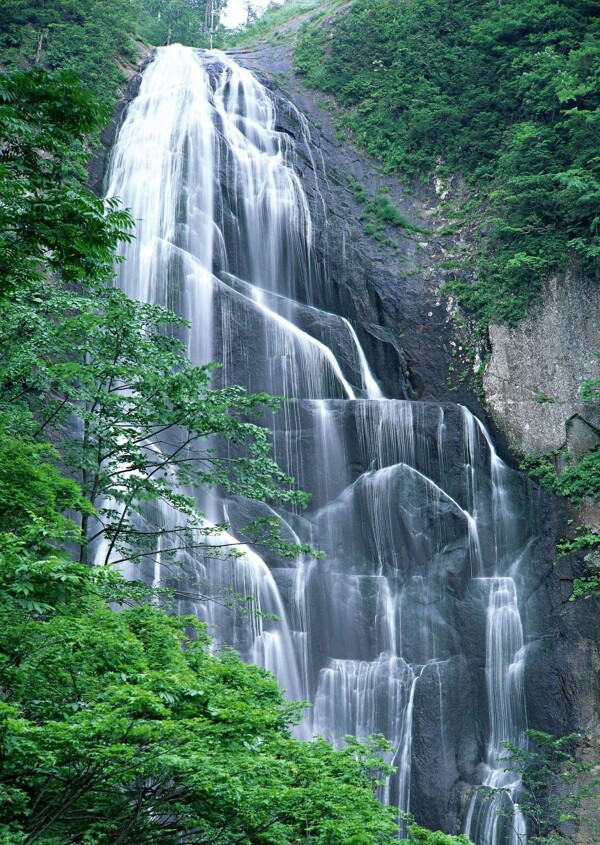 高清唯美山川流水瀑布