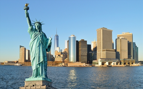 纽约建筑与自由女神像