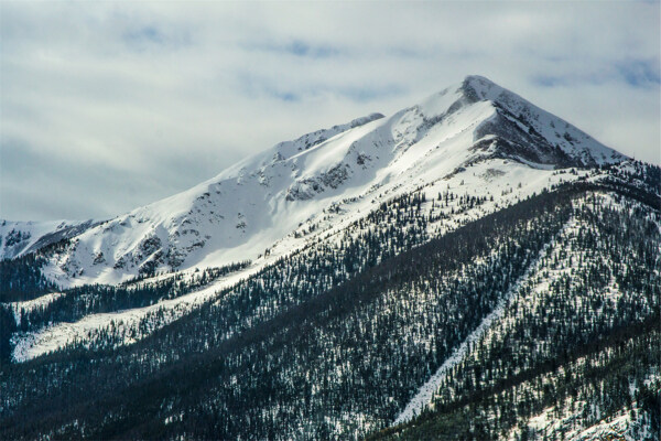 山峰雪山自然生态背景素材